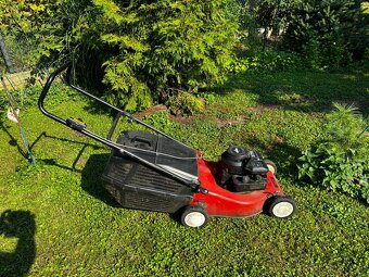 Prodám benzínovou sekačku STAS RS 434. Cena : 1500,- Kč Moto - 3