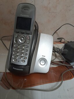 Prodám starý telefon Panasonic na pevnou linku - 3