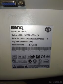 BenQ FP767 skvělé parametry,17palců,Integrované reproduktory - 3