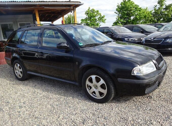 Škoda Octavia 1.6 85kW Elegance Kombi – klima, tažné, výbava - 3