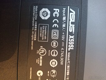 Asus X59SL - 3
