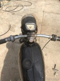 Jawa 90 Roadster - 3