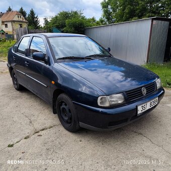 Volkswagen polo 1.9D sedan - 3