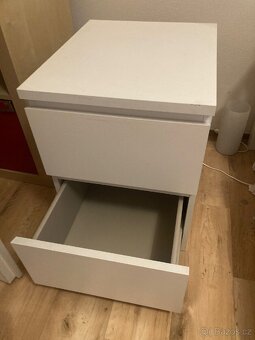 Noční stolky IKEA - 3