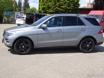 Mercedes Benz ML 350 CDI Bletec 4Matic r.v.2013 - 3