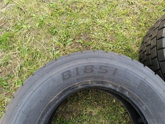 Pneumatiky 245/70 R 17,5 - 3