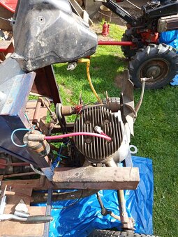 Traktor domácí výroby - 3