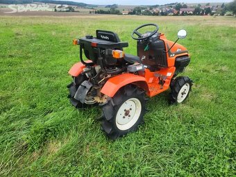 JAPONSKÝ MALOTRAKTOR KUBOTA A-30 4x4 - 3