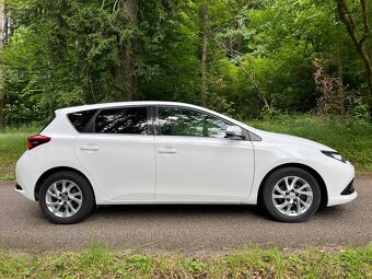Toyota Auris 1,2T Edition S - TOP - 3
