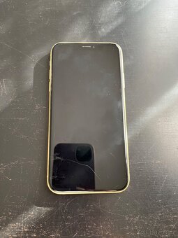 iPhone XR 64GB žlutý - 3