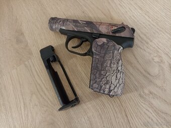 vzduchová pistole Baikal MP-654K-23 4,5mm camo - 3