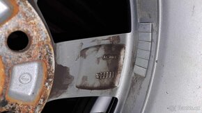Prodám originální alu kola 7J17 rozteč 5x100, 5JA601025C - 3