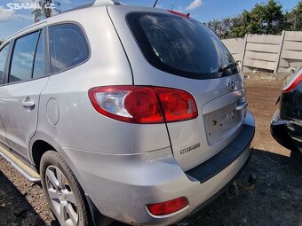 Hyundai Santa Fe - 3