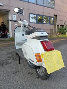 Vespa - investiční model čti pozorně - 3