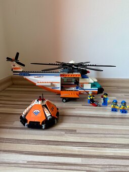 LEGO City 7738 Pobřežní hlídka – vrtulník a záchranný člun - 3