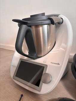 Thermomix TM6 + Dárek dětský thermomix - 3