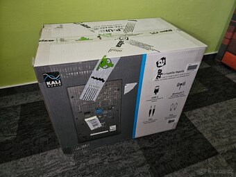 Prodám studiové monitory Kali Audio LP-UNF - 3
