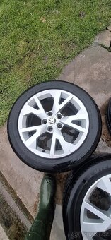 Kola Škoda scout R17 - 3