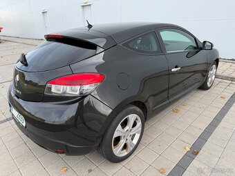 Renault Megane COUPE, 1.4 benzín, 150.836 km, rok 2010 - 3