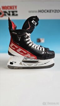 Brusle CCM Jeetspeed FT4 Pro - 3