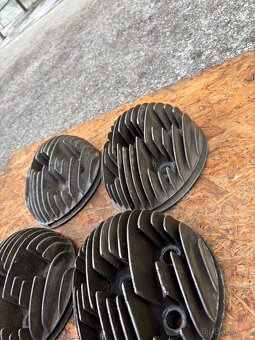 Hlavy motorů Jawa 250 pérák - 3