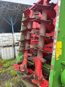 rozmetadlo hnoje PRONAR NV161/5 - 3