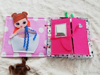 quiet book s panenkou a koněm - 3