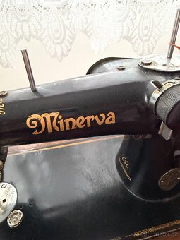 Šlapací šicí stroj - 3