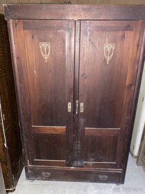 Starožitné skříně - 3