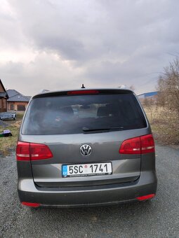 Volkswagen Touran - 3