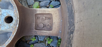 Disky alu dezent 195/65 R15 6jx15h2 et38 - 3