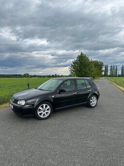 Volkswagen Golf IV. 1.4 16V 55kw benzín - 3