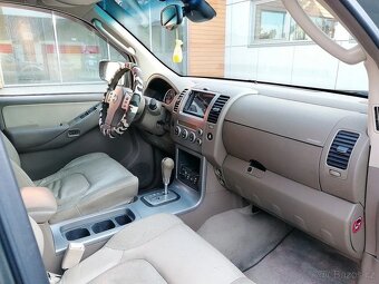 Nissan Pathfinder 2.5 dCi LE Aut. 126kw - 3
