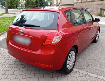 Kia Ceed 1.4i 80kW - 2010, FACELIFT, PO ROZVODECH✓ - 3