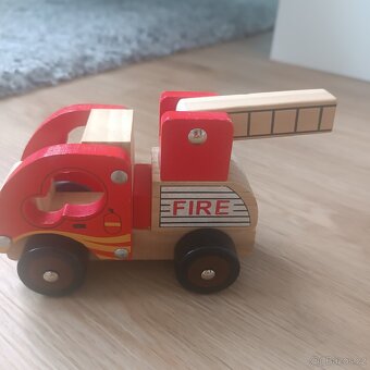 Set autíček IZS - 3