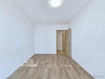 Pronájem bytu 3+kk, 85 m2 - Kolín Zásmucká - Za Jízdárnou - 3