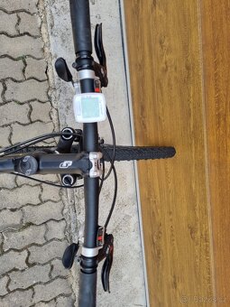 kolo Stevens 8xcross - 3