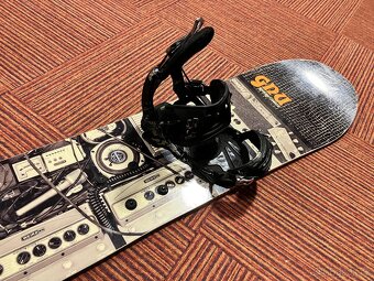 Snowboard GNU Riders Choice 157 cm s vázáním Fastec - 3
