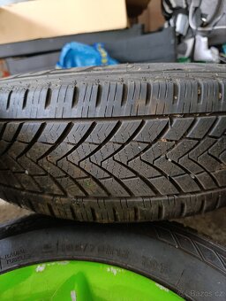 Litá kola VW 13" – s celoročními pneu - 3