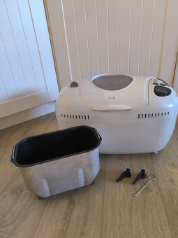 Domácí pekárna ECG - 3