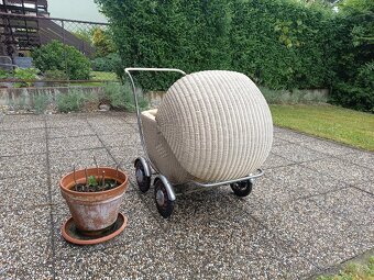 Prodám dětský retro kočárek - 3