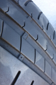 Prodám obutá kola na Opel Agila 165/60 R14 - - 3