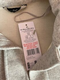 Krásný podzimní/jarní kabátek - 3