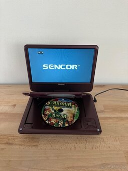 DVD přehrávač Sencor přenosný - 3