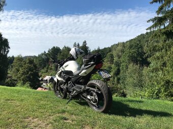 Yamaha XJ6 - 3