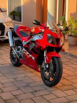 Honda VTR 1000 SP1 - 3