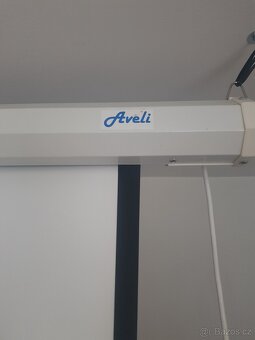 Projekční plátno Aveli - 3