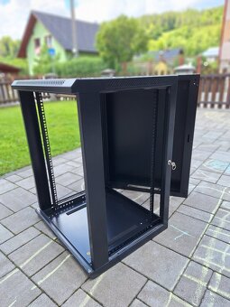 Rack skříň - 3