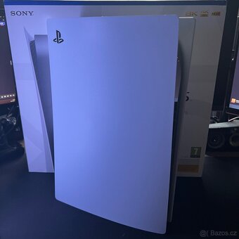 Playstation 5 s mechanikou - 3