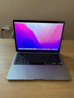 MacBook Air (M1, 2020) - 3